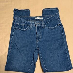 Levi's Women's Straight Leg Blue Jeans